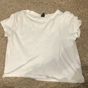 Plain white t shirt